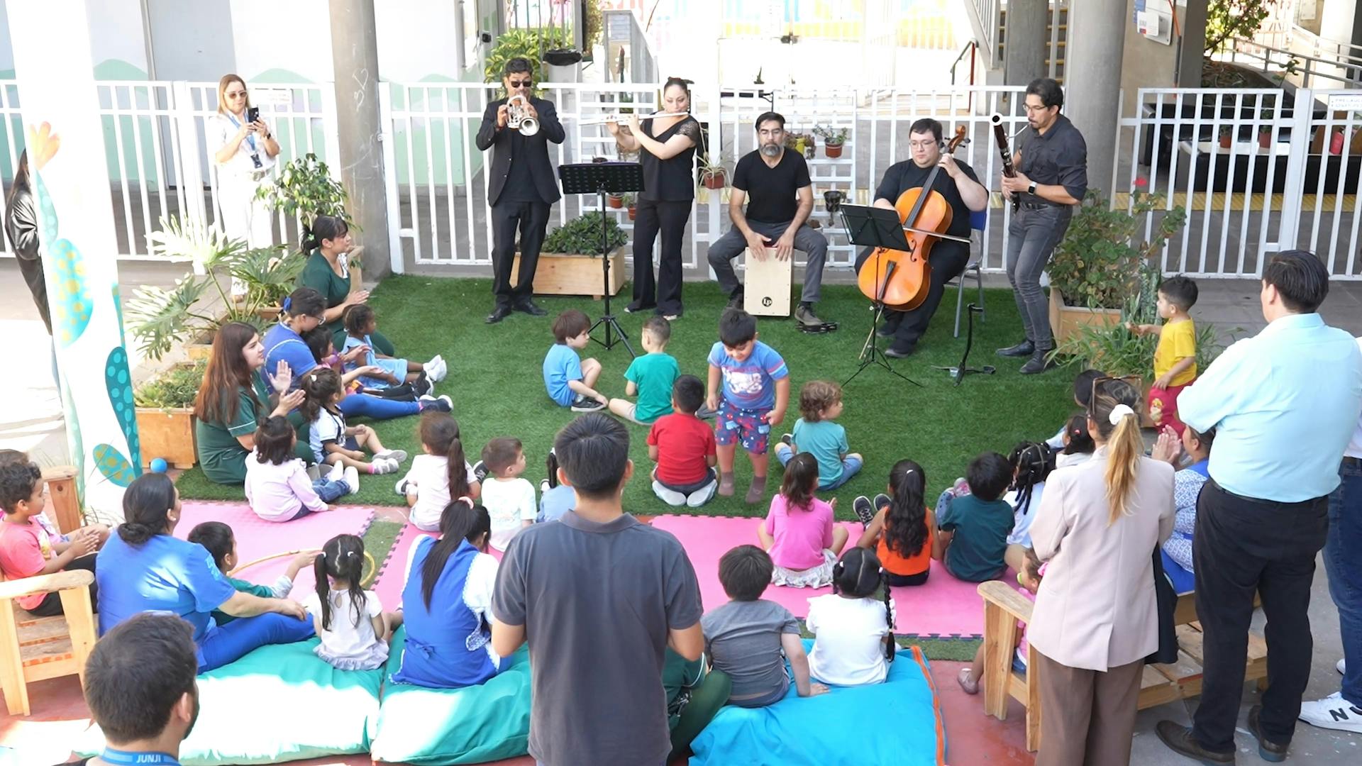 Con música sinfónica cierran jardines de verano