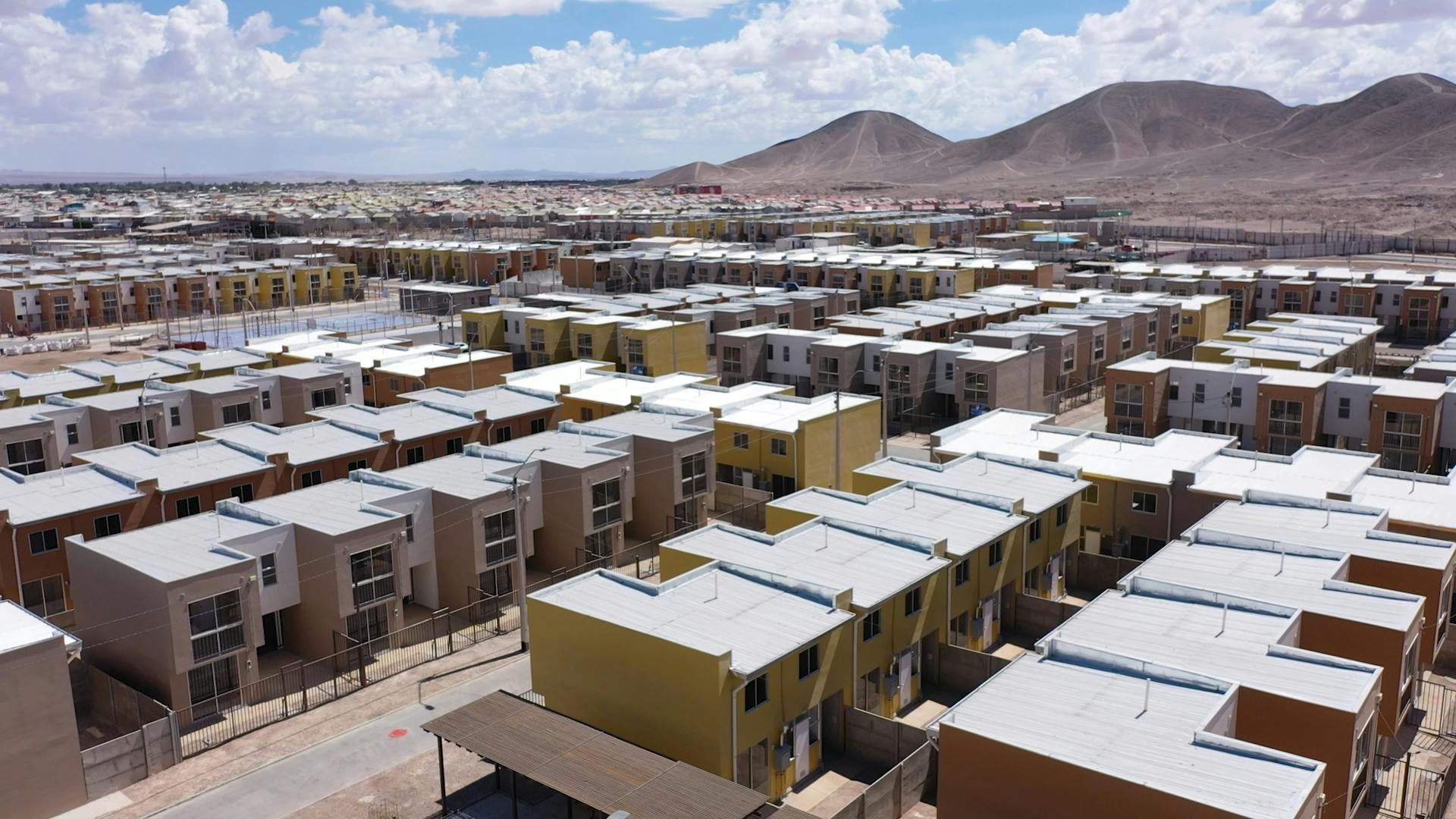 Entregan 160 nuevas viviendas sociales en Calama