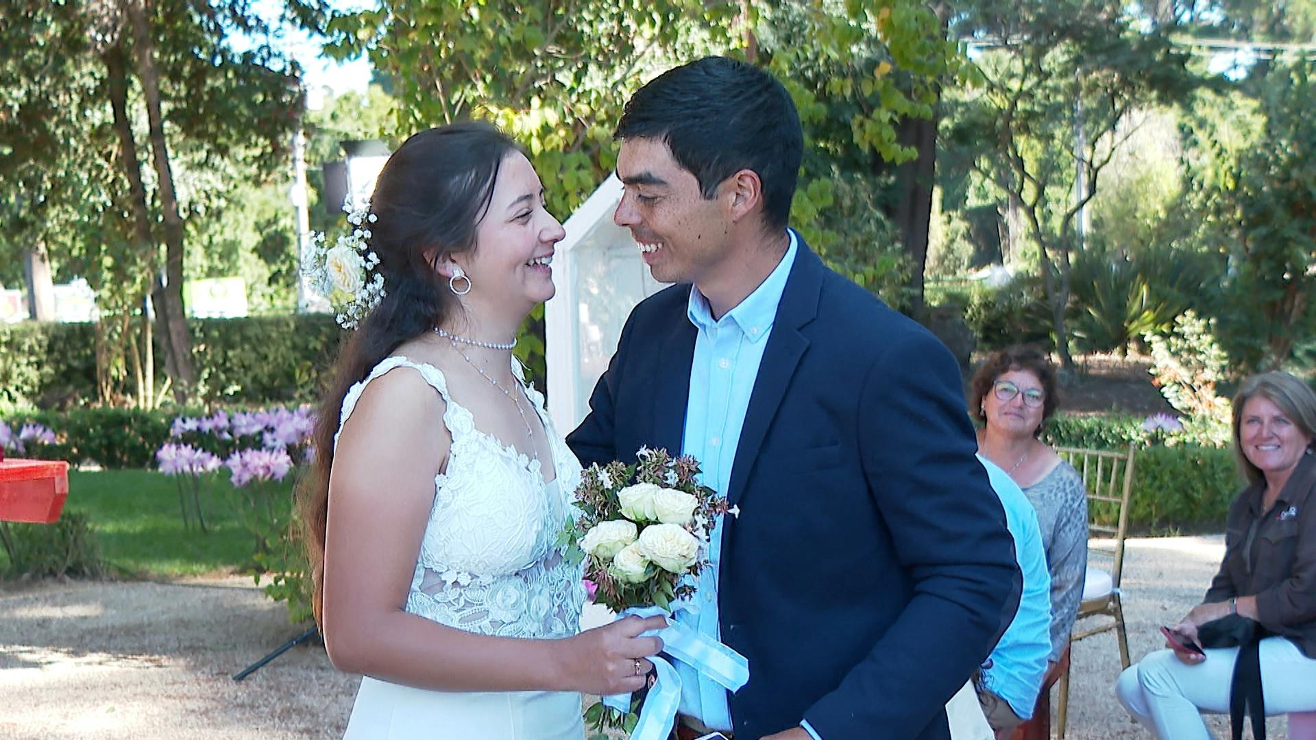 Sueño cumplido: Parque Pedro del Río Zañartu le regaló la boda a una joven pareja damnificada