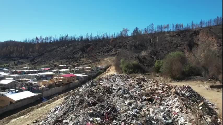 Amenaza sanitaria por montaña de escombros en Lirquén