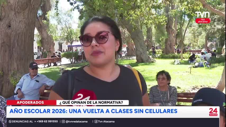 Año escolar inicia con prohibición de uso de celulares