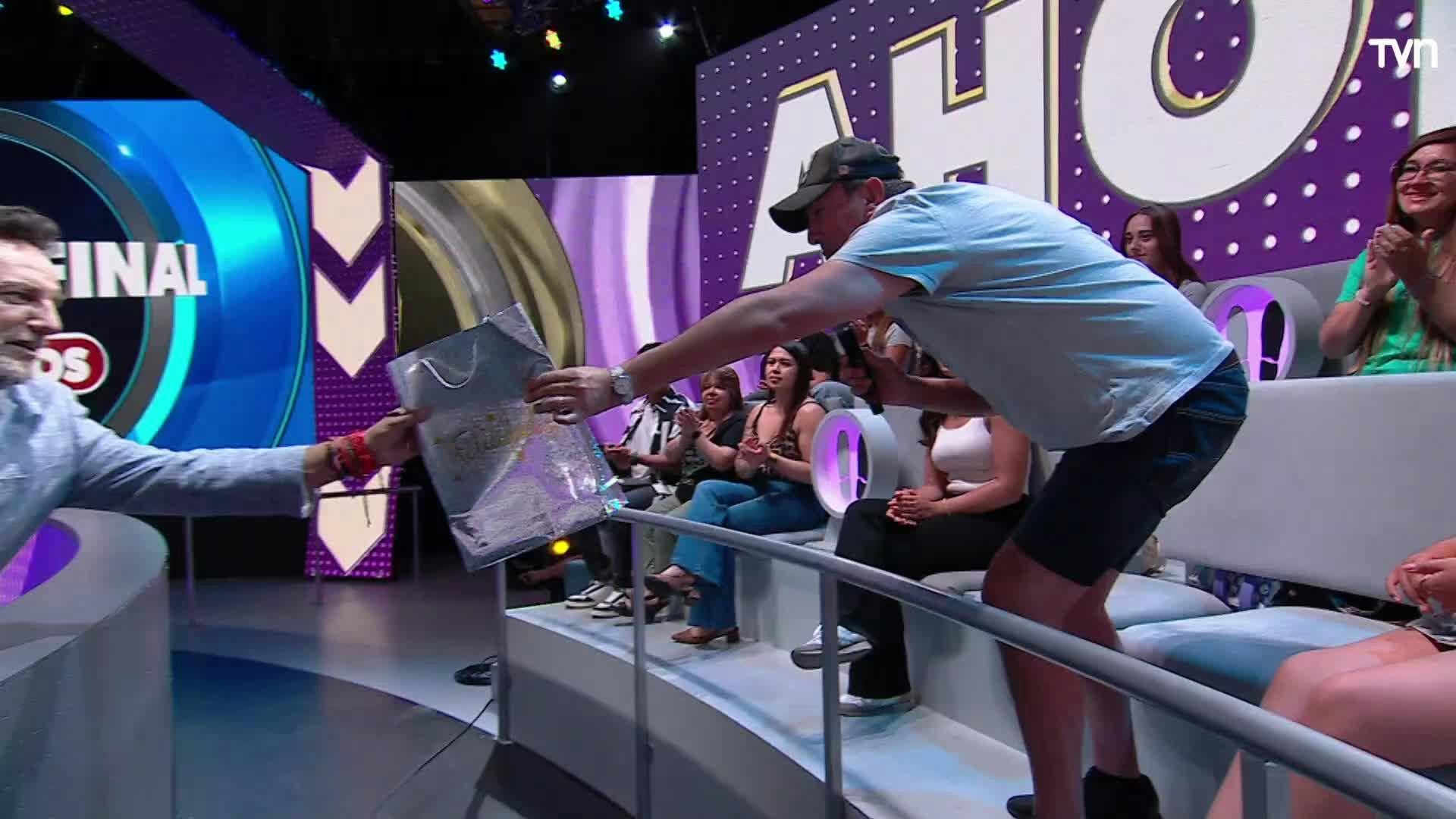 "Estos son mensajes para mí": el regalo que emocionó a Daniel