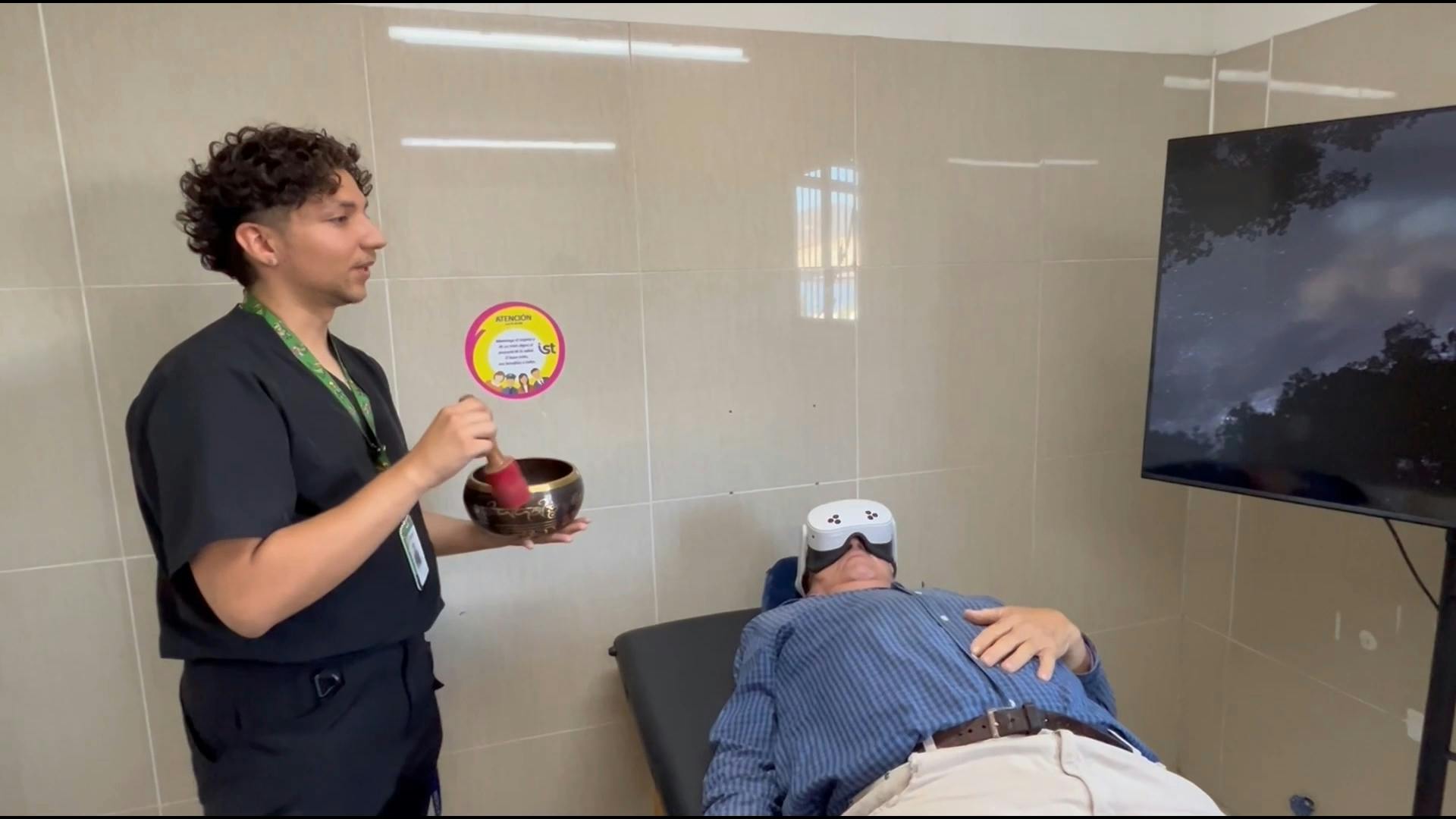 Sonoterapia para adultos mayores en La Calera