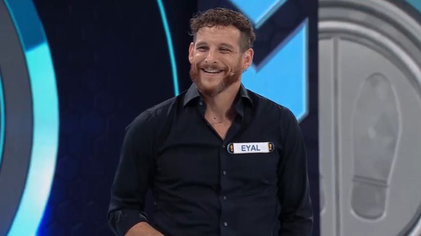 ¡Intercambio de roles! Eyal Meyer debutó como animador en Ahora Caigo Prime