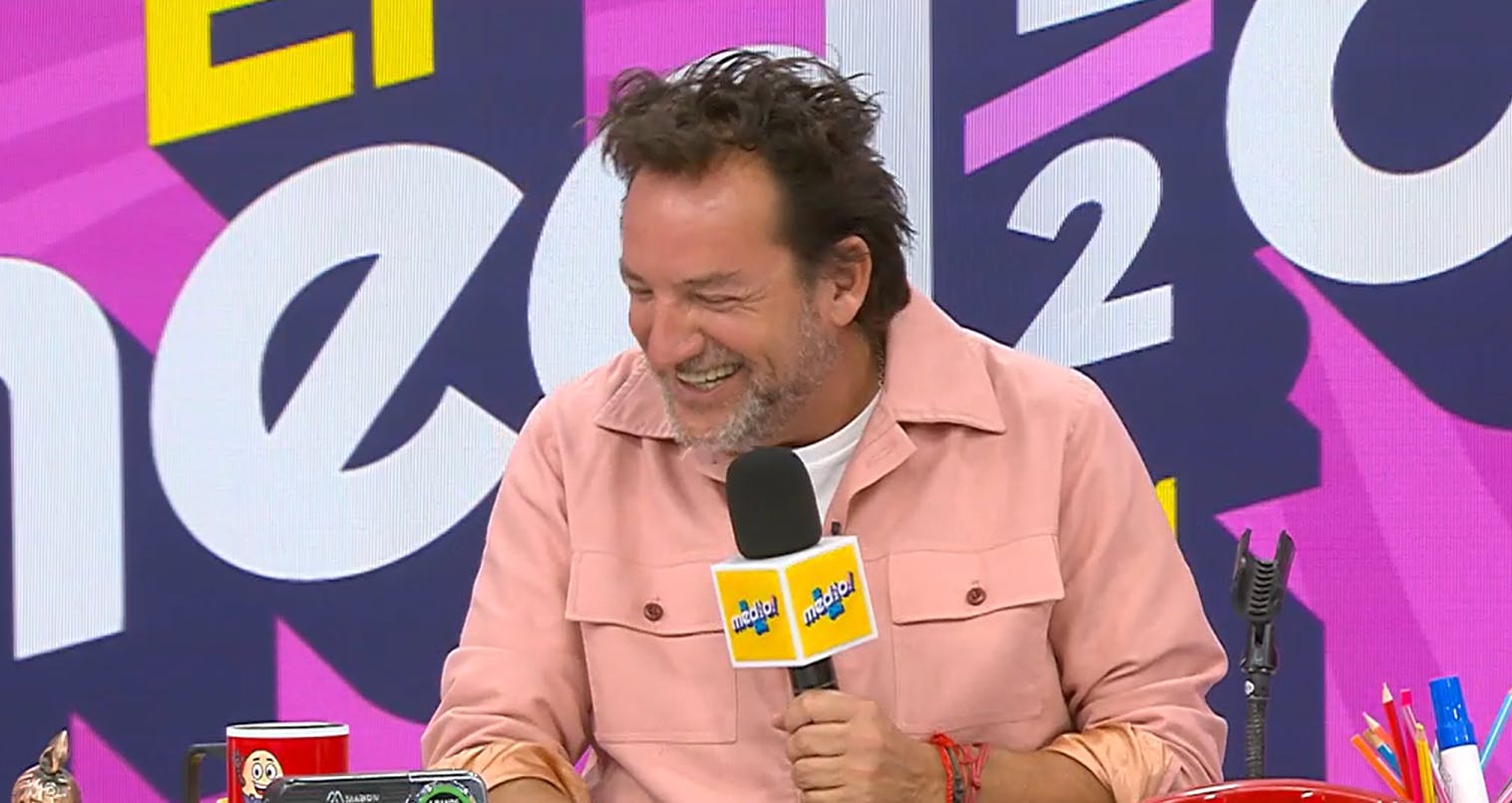 Daniel Fuenzalida revela "su manía muy rara y tonta" que realiza en su casa