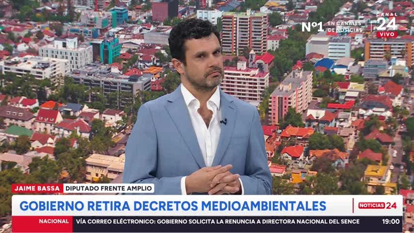 Diputado Bassa por ministro Quiroz: “Debe hacerse cargo del impacto económico que sus decisiones tendrán en el bolsillo de la clase media”