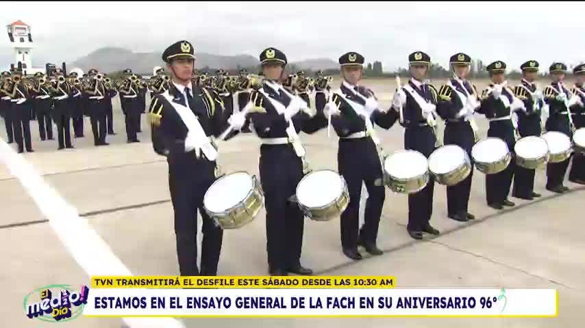 "El Medio Día" se encuentra en el ensayo general de la FACH previo al gran desfile por su aniversario 96°