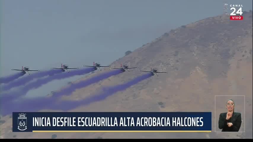 Así fue el paso de la cuadrilla de alta acrobacia Halcones de la FACh