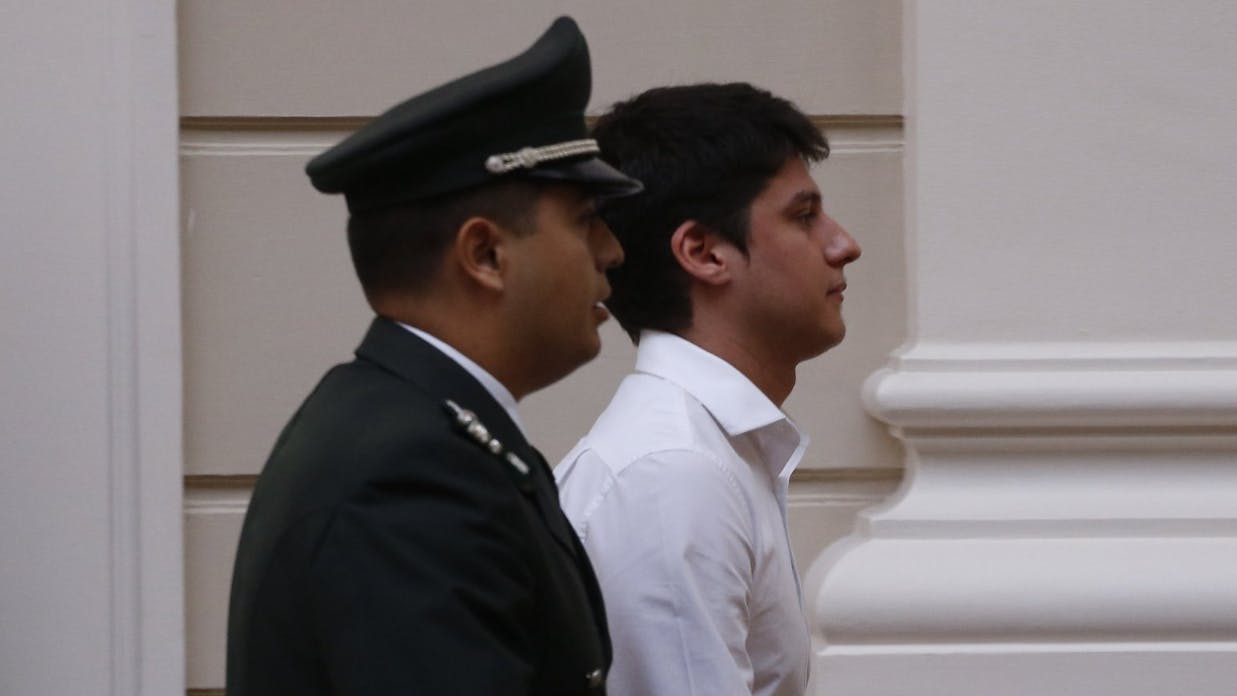 Juez señala que "no creemos en su versión edulcorada de los hechos" de Nicolás Zepeda