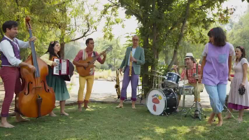 Las canciones de Los Patapelá en NTV: "Monstruo del basural"
