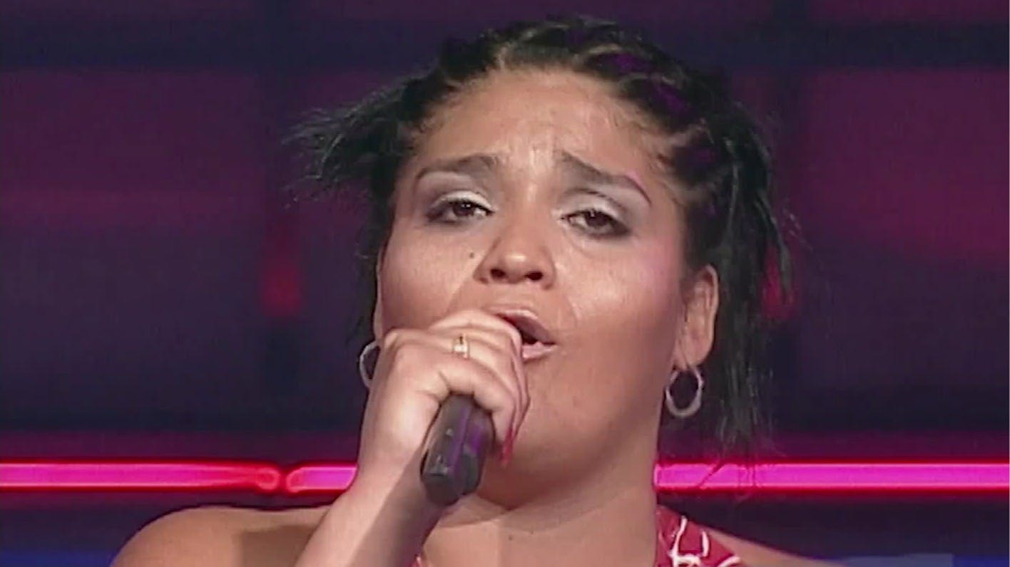 Los cantantes se la juegan para evitar la eliminación  | Rojo la Final - T7E57