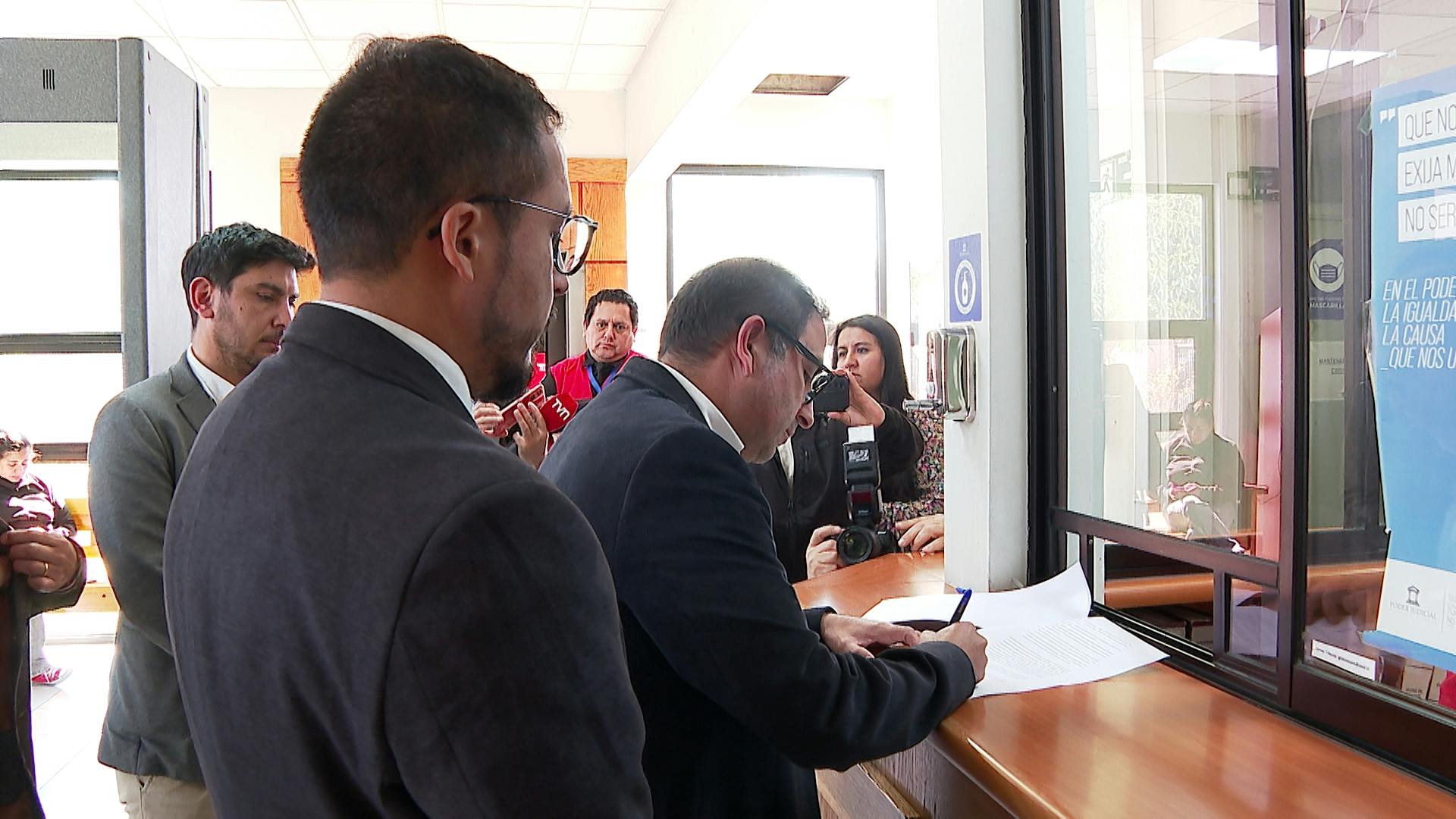 Presentan querella por hombre armado en escuela de Hualpén