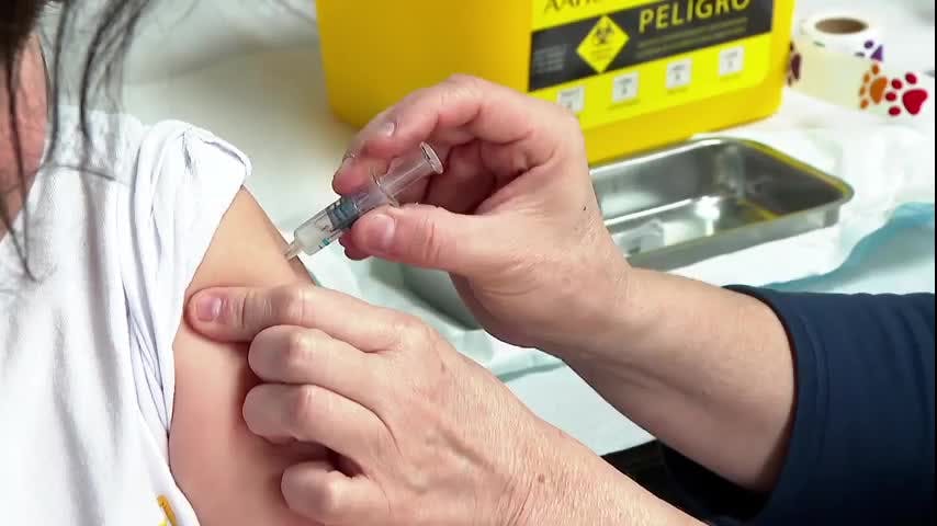 Campaña de vacunación contra la influenza: 48% vacunados con principal foco en niños y adultos mayores