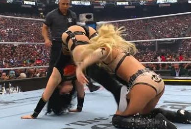 ¡Letal!: Stephanie Vaquer sorprende con su "Devil Kiss" a Liv Morgan en pleno WrestleMania 42