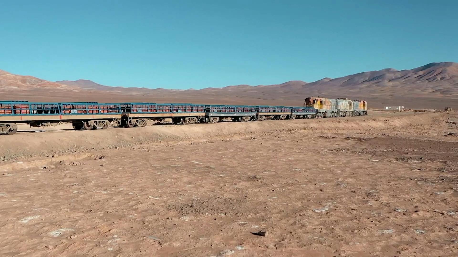 Violento robo a tren cargado de cátodos de cobre