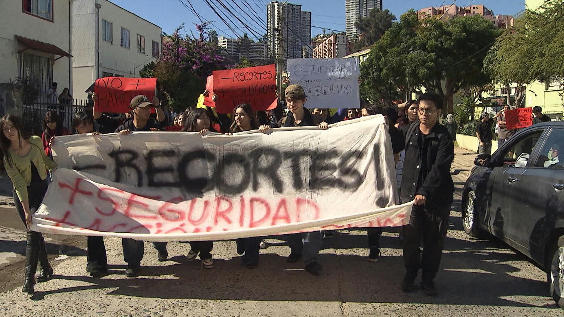 Reiterados robos afectan a universitarios en Viña del mar