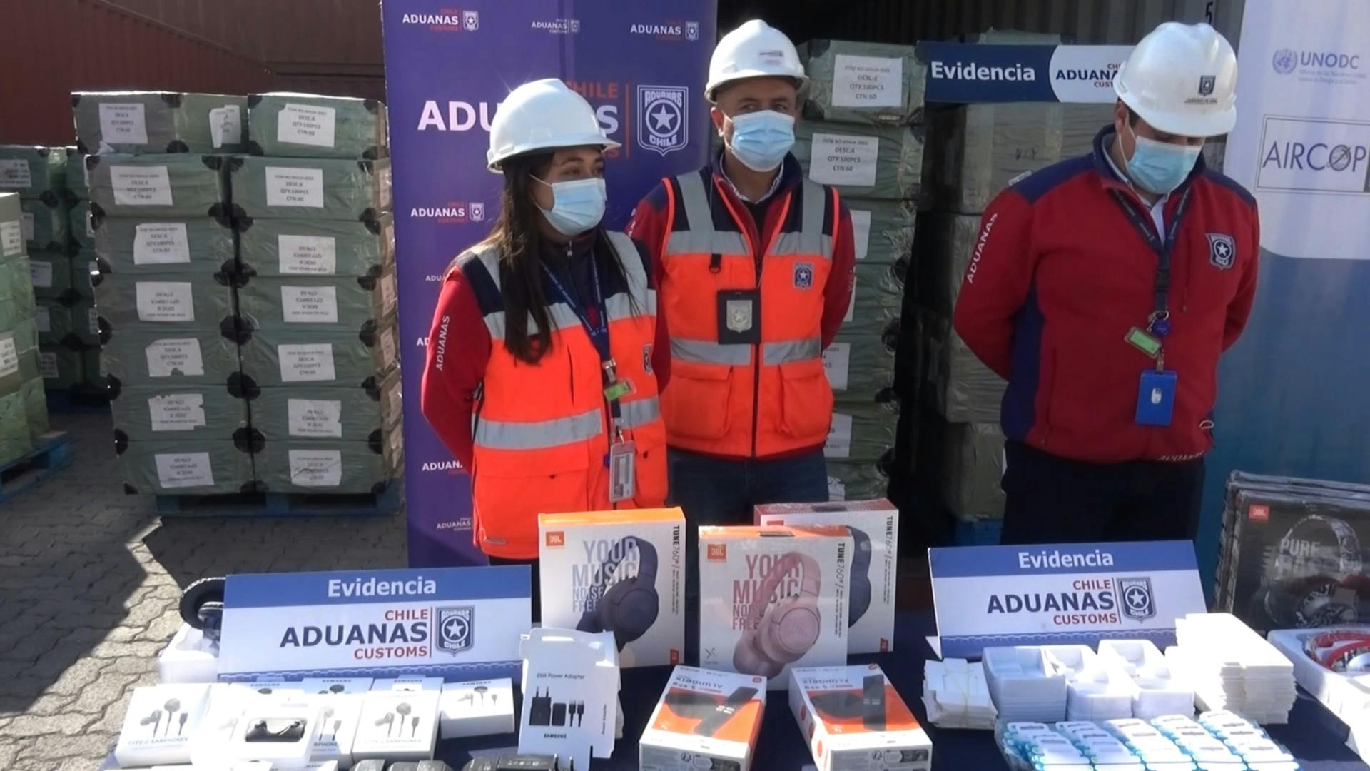 Incautan más de 300 mil artículos electrónicos de contrabando