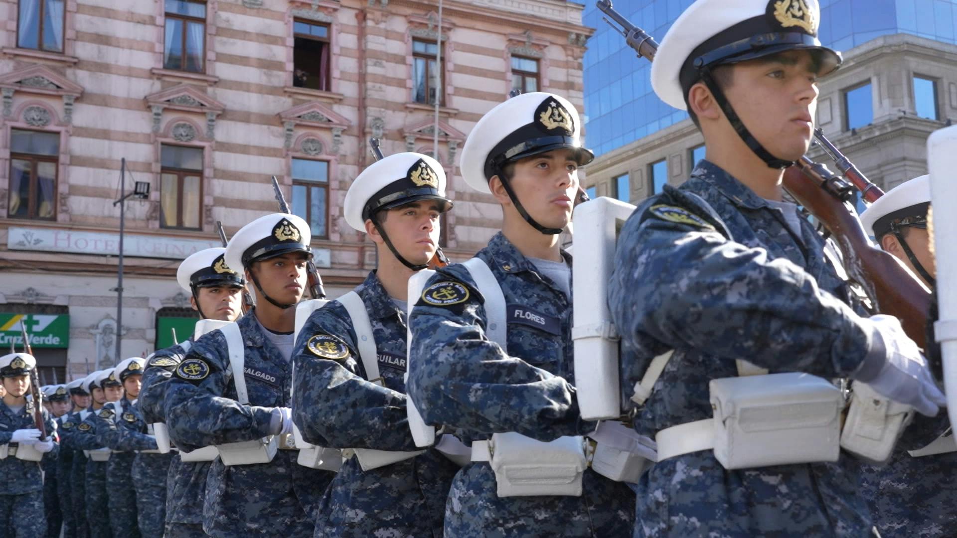 Preparativos para el desfile del 21 de mayo