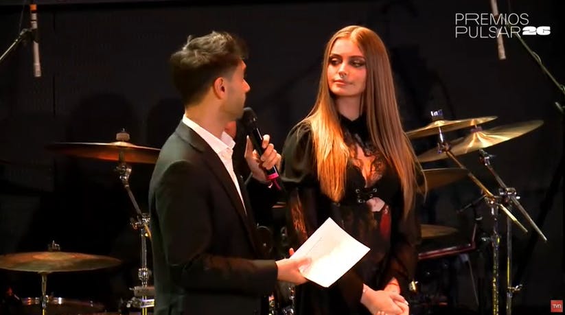 Con Ignacia Fernández: así fue la poderosa presentación de Decessus en la Gala Inaugural de los Premios Pulsar