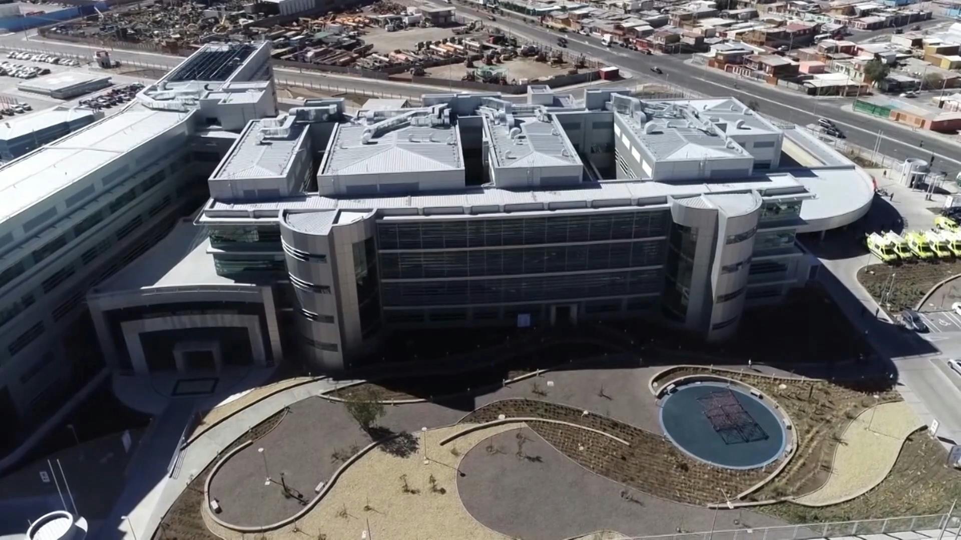 Irregularidades por más de 2 mil 300 millones de pesos en hospital Carlos Cisternas