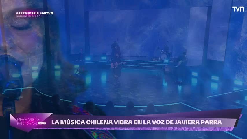 Javiera Parra se presentó junto a Camila Moreno en Premios Pulsar 2026