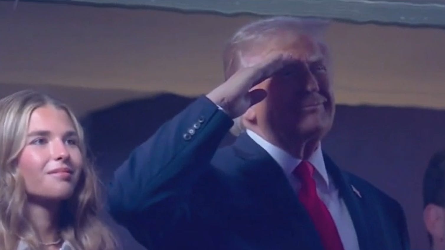 ¿Están diciendo "Buuu" o Trump?: Donald Trump recibe monumental pifiadera en la final de la NBA