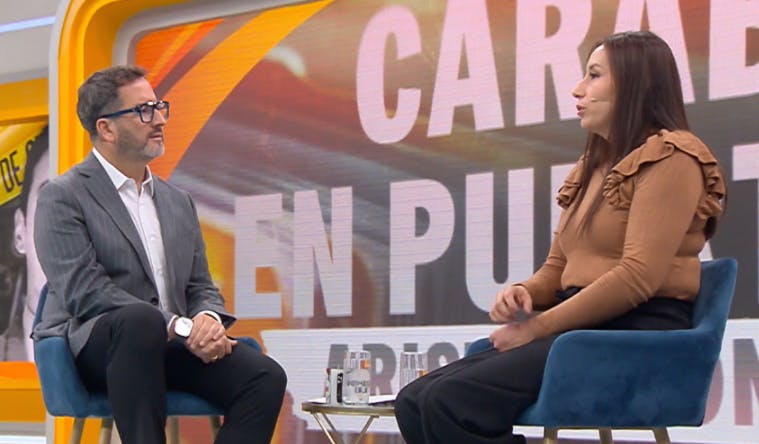 Una supuesta infidelidad y cambios en el hallazgo del arma: Viuda de Javier Figueroa habla sobre muerte de Carabinero