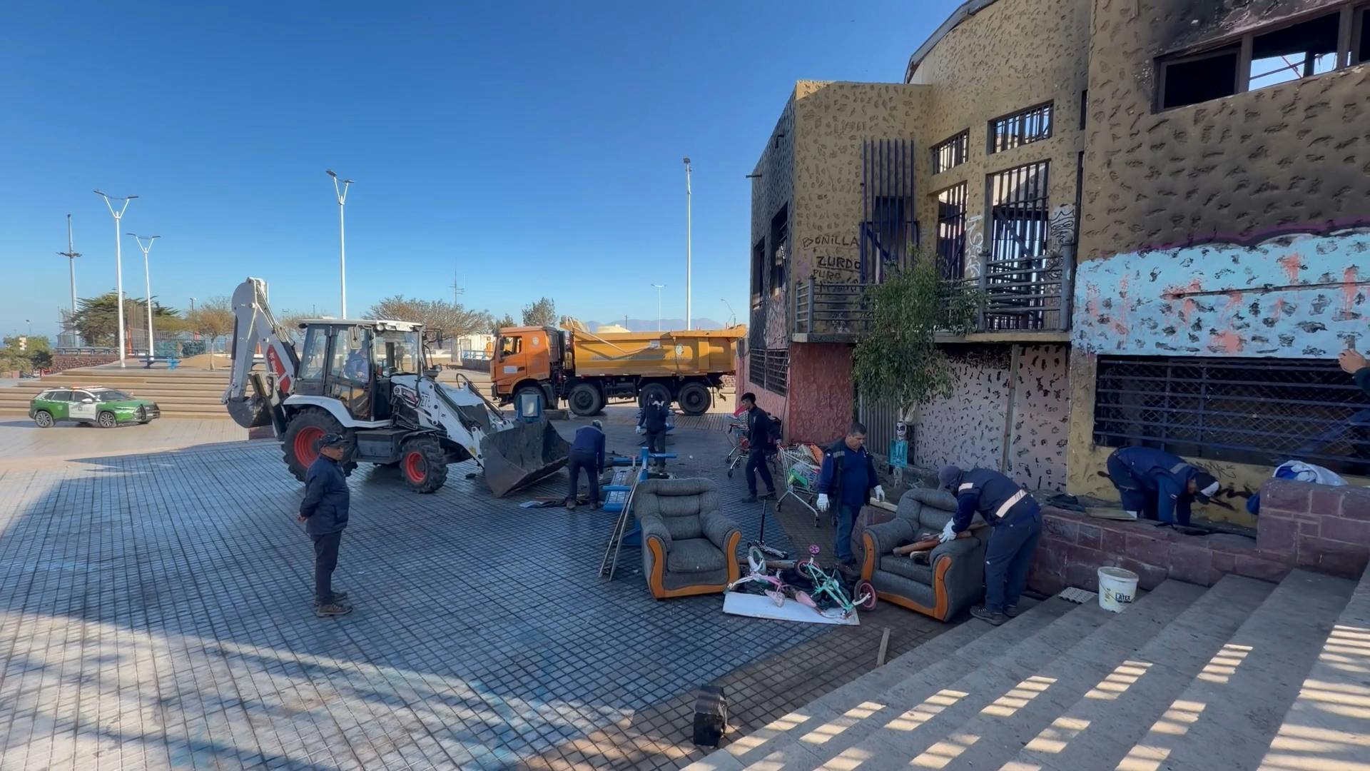 Síntesis regional de noticias: retiran 14 rucos y 18 toneladas de residuos desde plaza Bicentenario