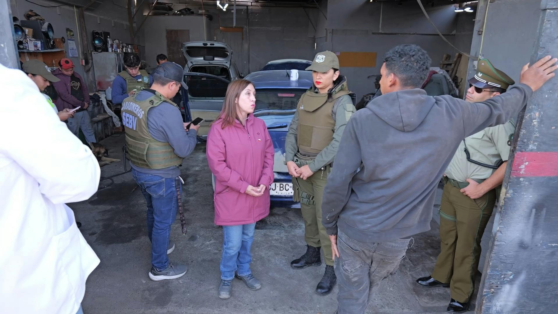 Vivienda funcionaba como residencial clandestina y taller mecánico clandestino