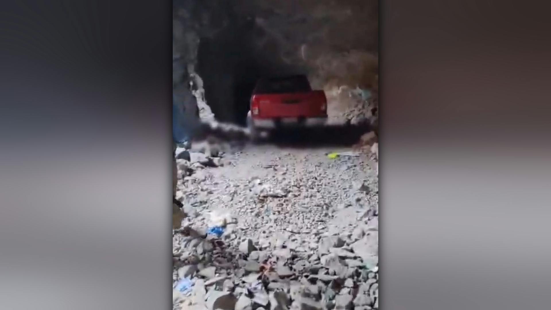 Carabineros recupera tres camionetas robadas