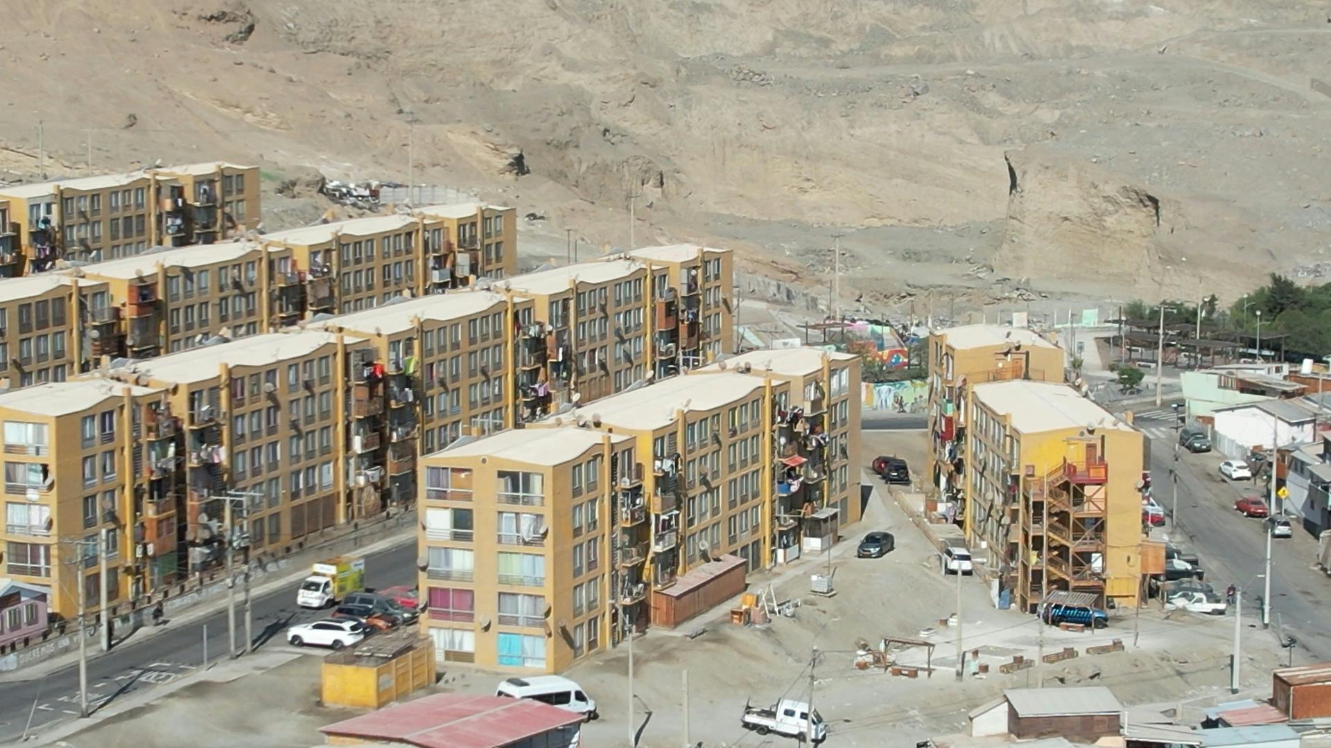 Familias viven con temor ante posible colapso de edificios Altos Covadonga