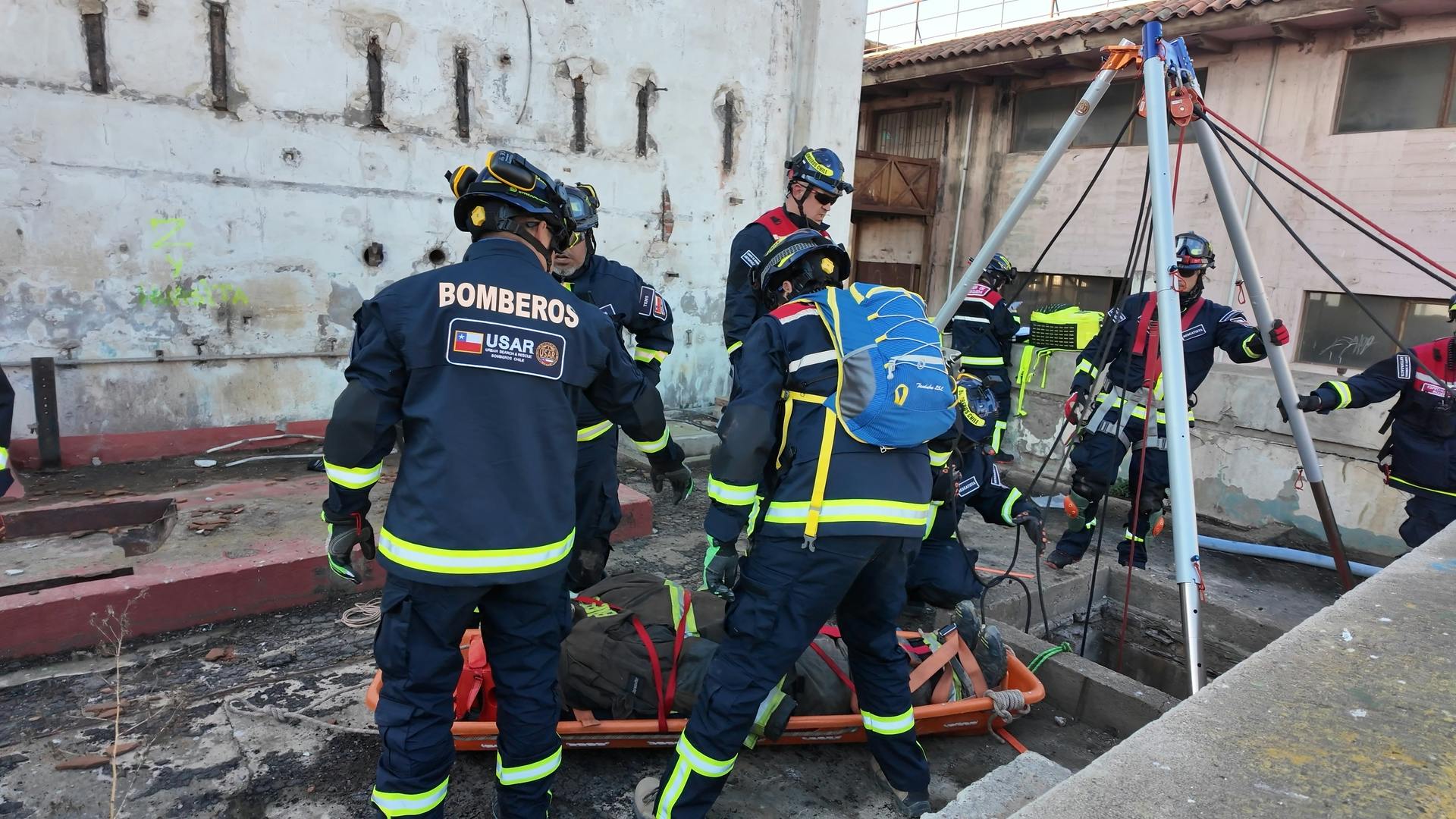 Equipo USAR bomberos aún no se puede certificar