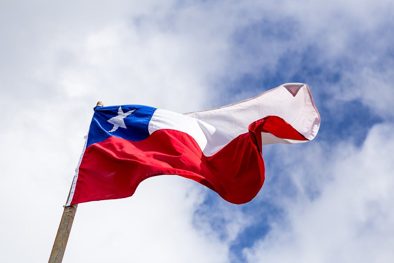 Sus colores, simbolismos y la estrella: Los detalles de la bandera de Chile
