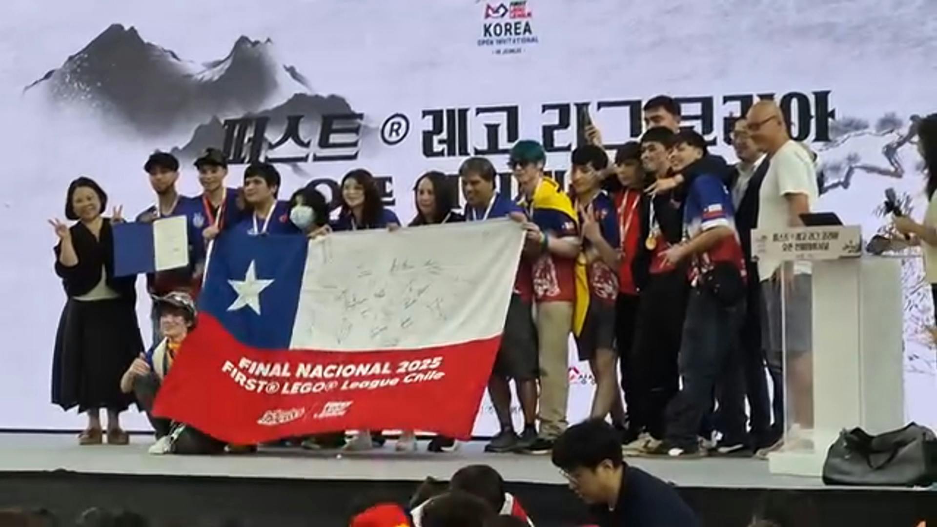 Equipo porteño de robótica fue premiado en Corea 