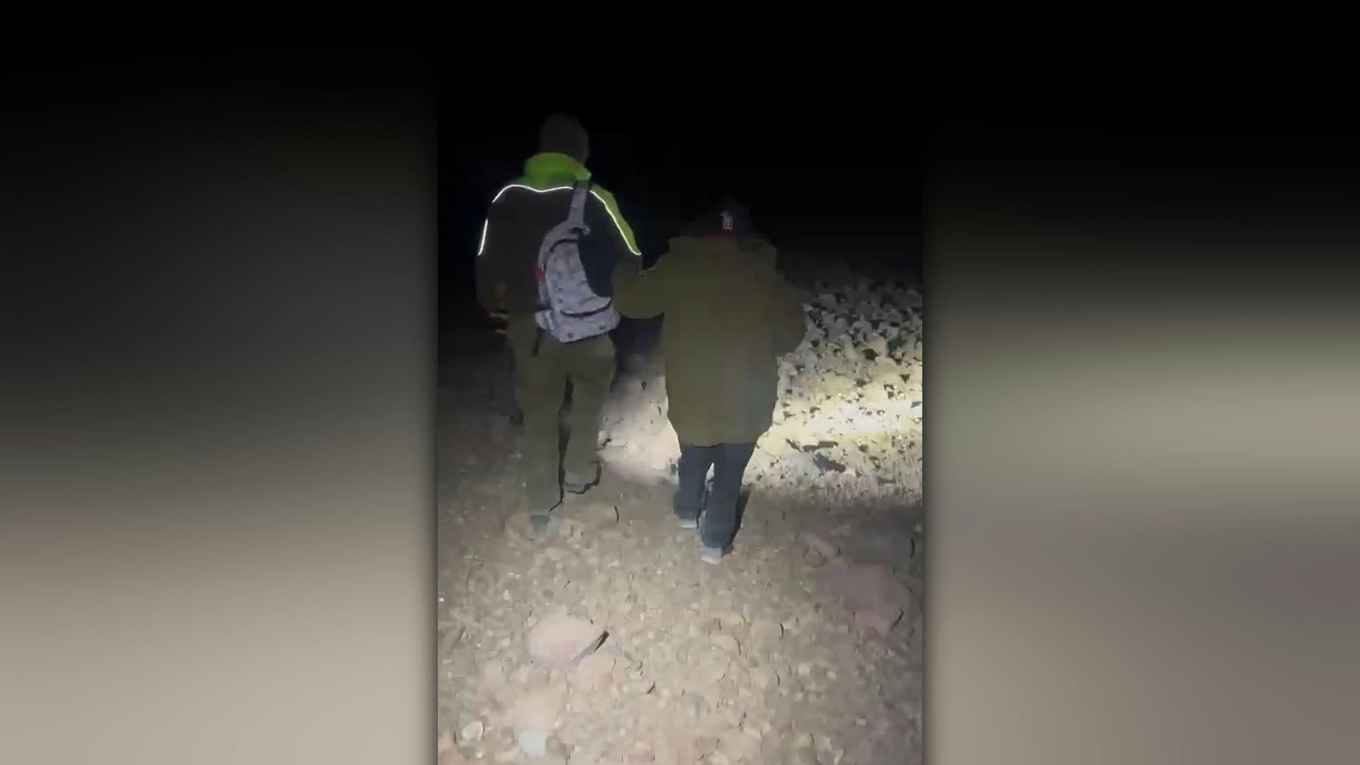 Carabineros rescata a dos excursionistas en san Pedro