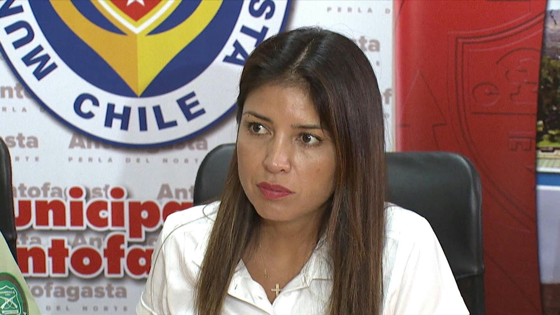 Cuenta regresiva para llegada de karen rojo a Chile 