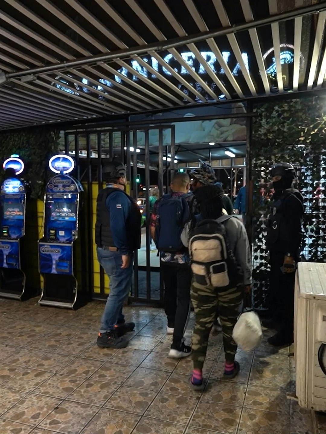 Cierran casinos de juegos ilegales