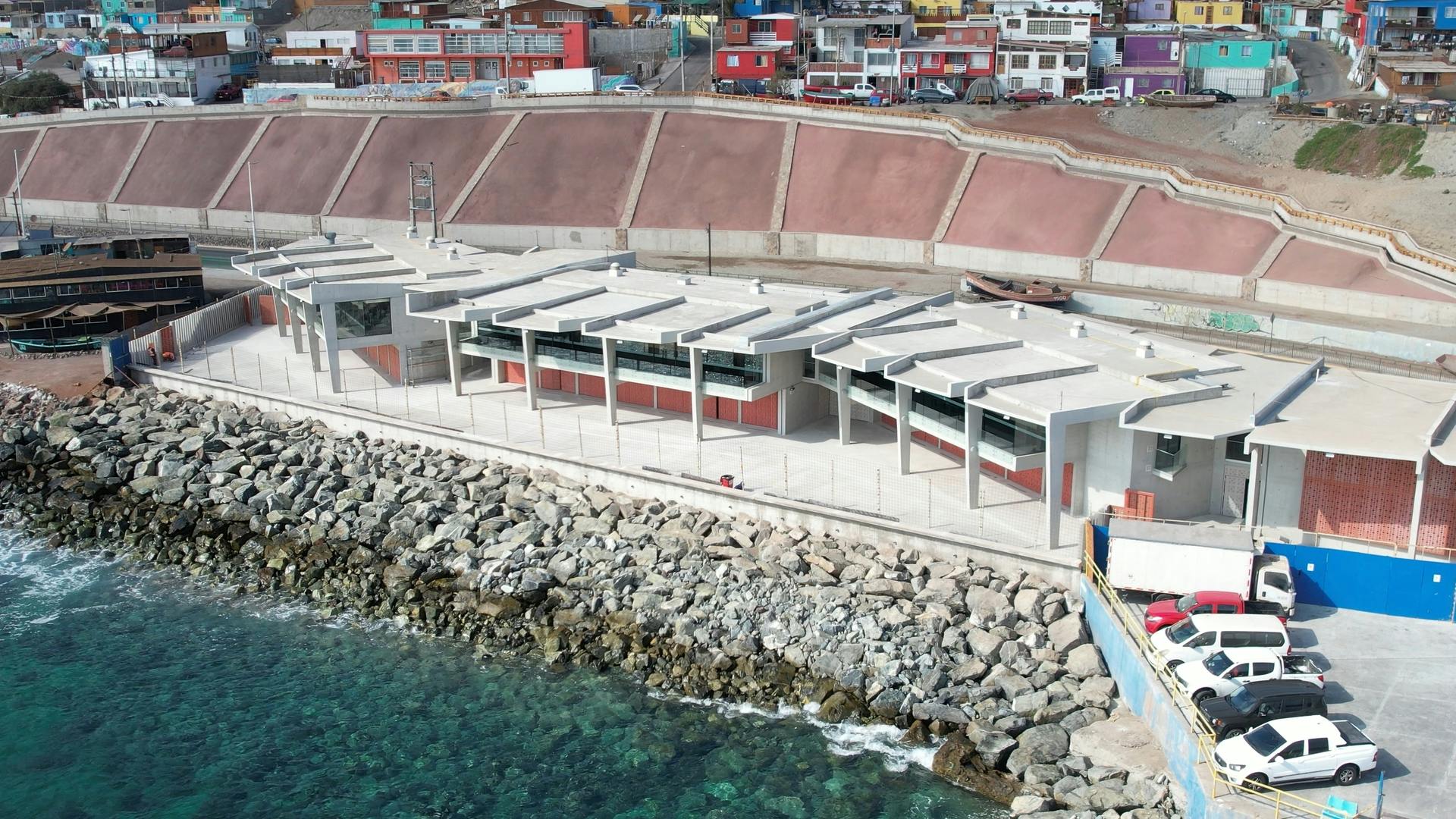 Remodelada caleta Coloso