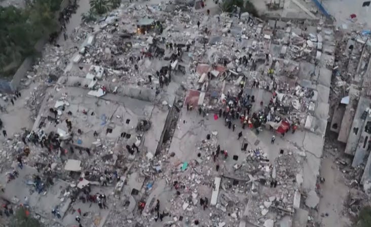 A un mes de los terremotos en Venezuela: Cifra de muertos llega a más de 5.500 muertos 