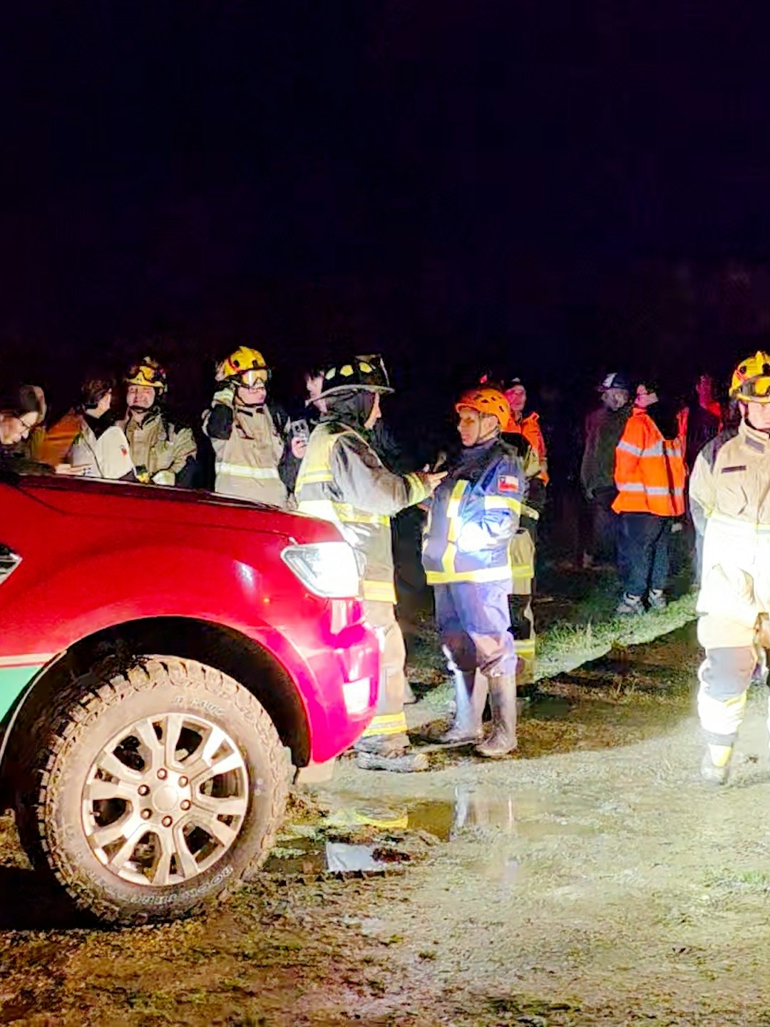 Jinete cayó al río Butamalal