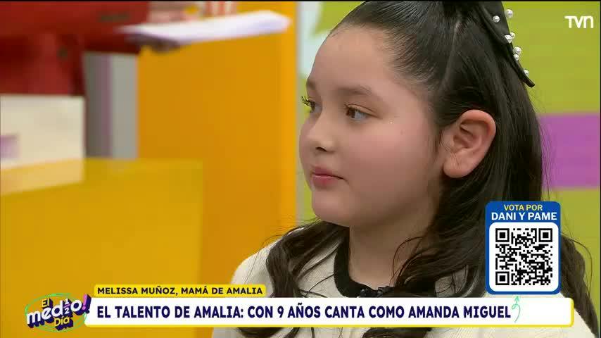 El talento de Amalia: con 9 años canta como Amanda Miguel