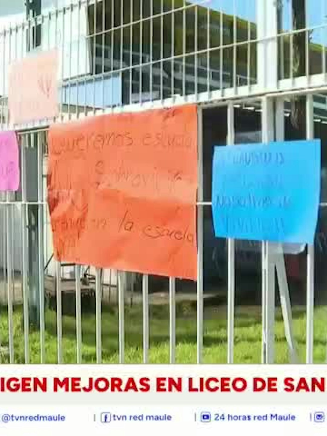 Movilización de estudiantes del Liceo San Clemente por fallas en su infraestructura