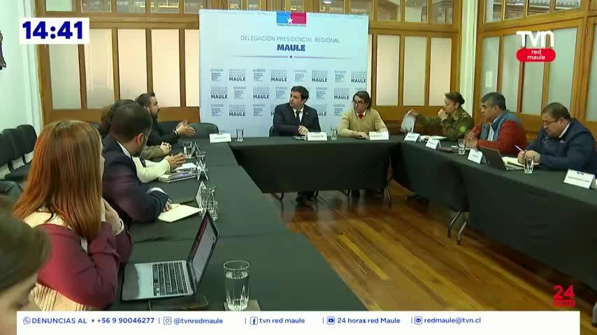 Primera reunión de trabajo entre Delegación y vecinos de Aldea Campesina