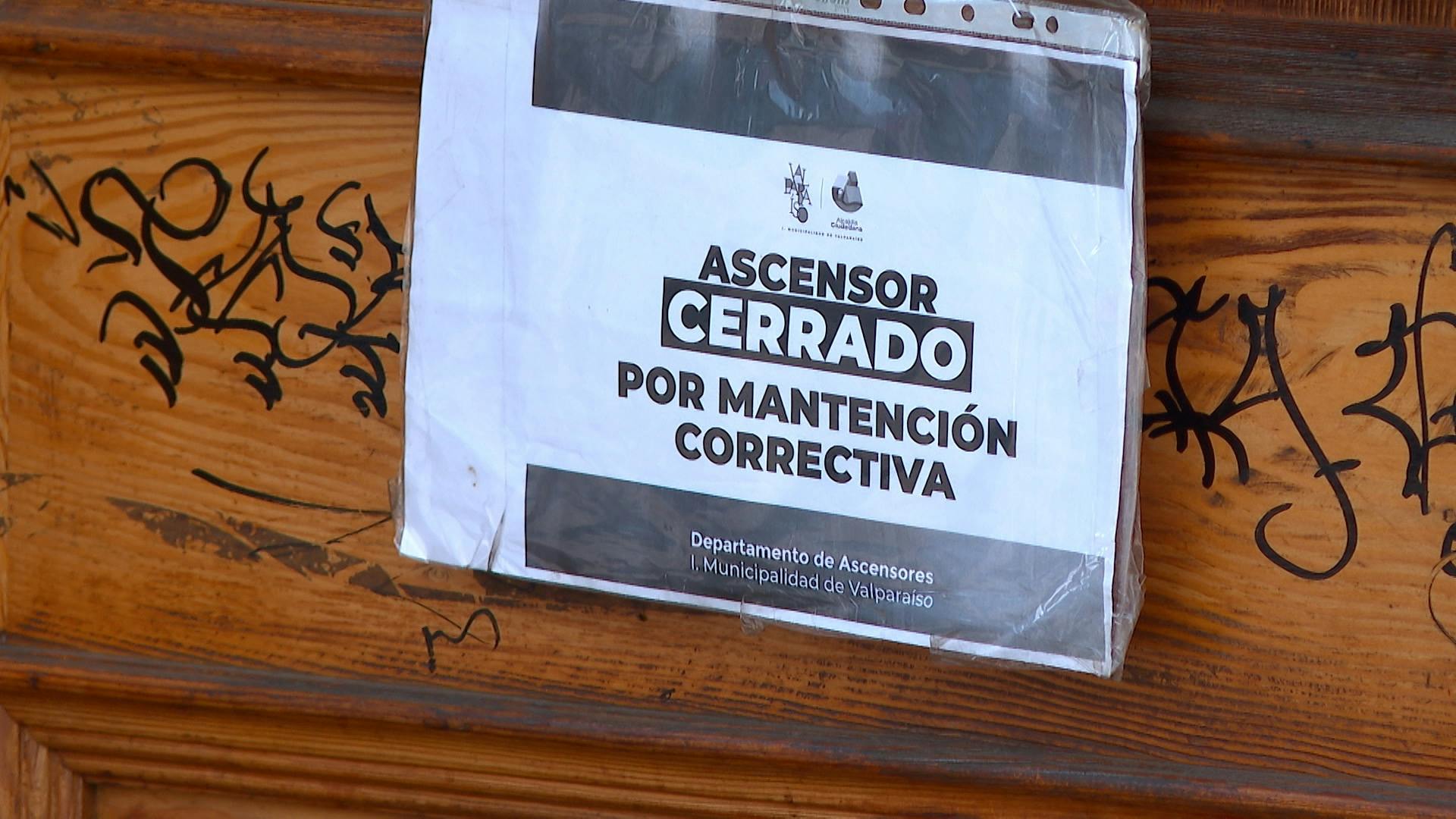 Cerro Cordillera cumple una semana sin su ascensor