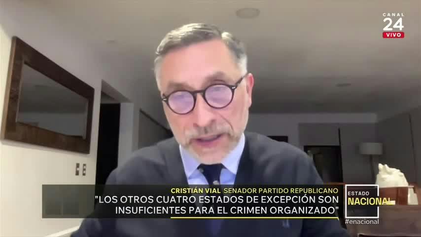 Senador Vial defiende implementación de nuevo Estado de Excepción: "Me hace mucho sentido"