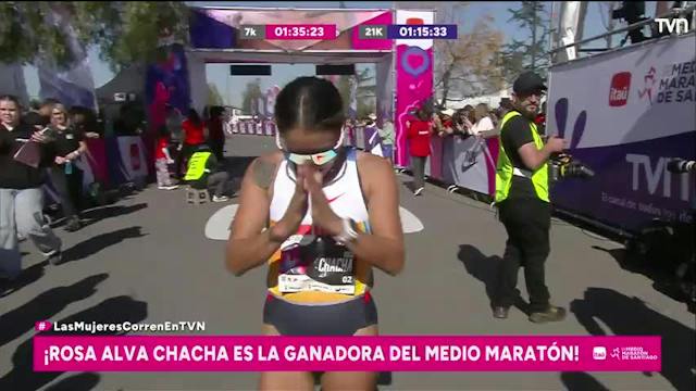 ¡Mujer récord! La maratonista ecuatoriana Rosa Chacha es la ganadora del medio maratón