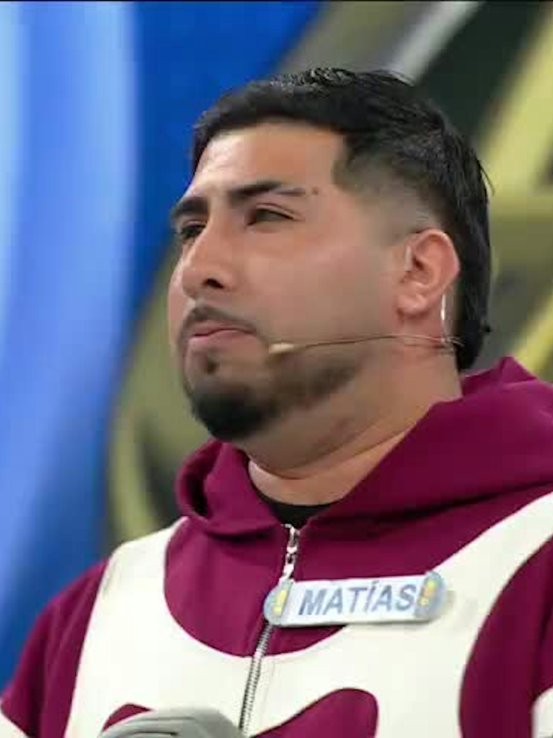 Matías nos deleitó con su tremenda y potente voz en ¡Ahora Caigo!