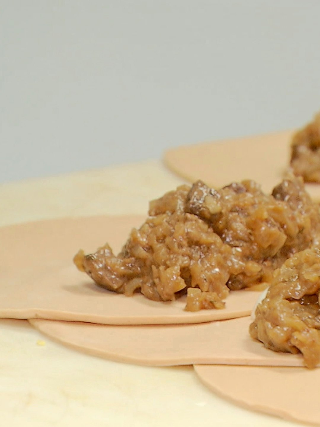 En busca de la mejor empanada costera