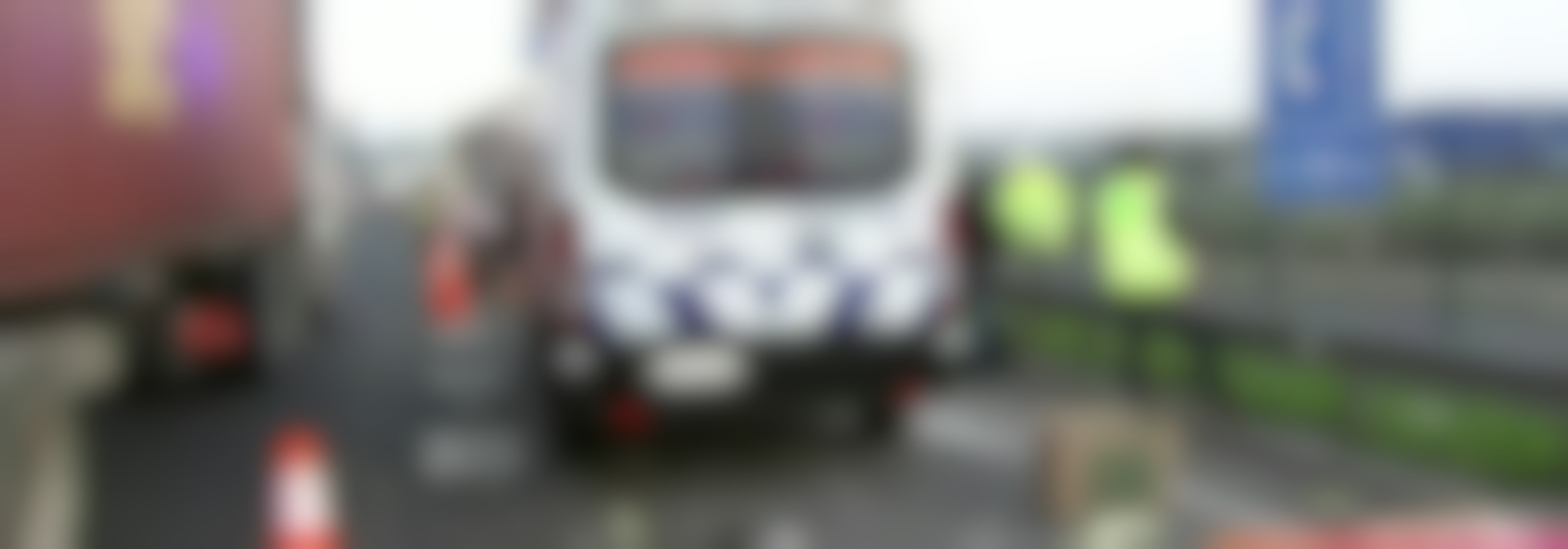 Camión que transportaba tortas sufrió accidente tras frustrar encerrona en plena autopista