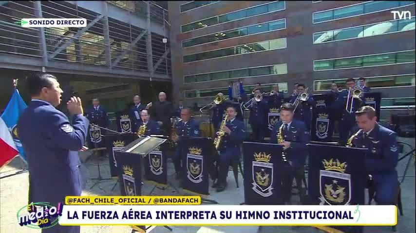 La Fuerza Áerea de Chile interpreta su himno institucional en la Parada Musical de TVN